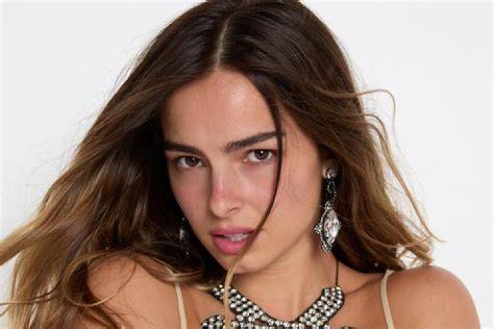 Addison Rae Height, Weight, Net Worth, Age, Birthday, Wikipedia, Who, Nationality, Biography