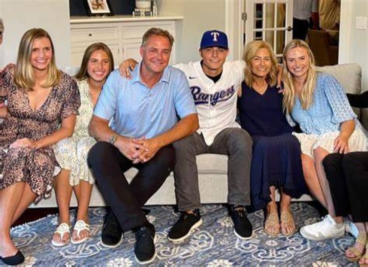 Al Leiter is Married to Wife: Lori Leiter. Kids.
