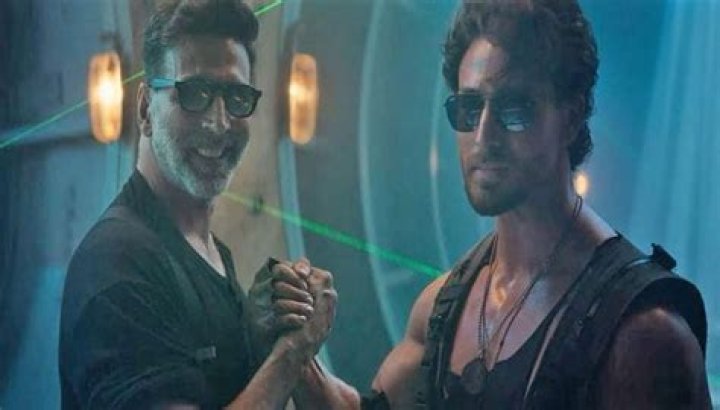 
Ali Abbas Zafar To Bring Akshay Kumar, Tiger Shroff Together For ‘Bade Miyan Chote Miyan’ 
