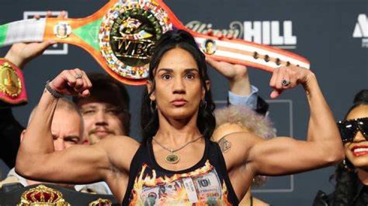 
Amanda Serrano Age, Birthday, Wikipedia, Who, Nationality, Biography 