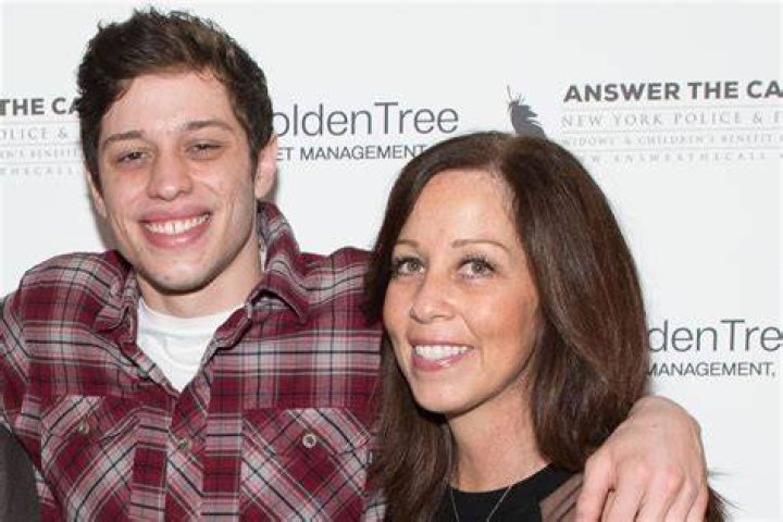 Amy Waters Davidson Height, Weight, Net Worth, Age, Wiki, Who, Instagram, Biography