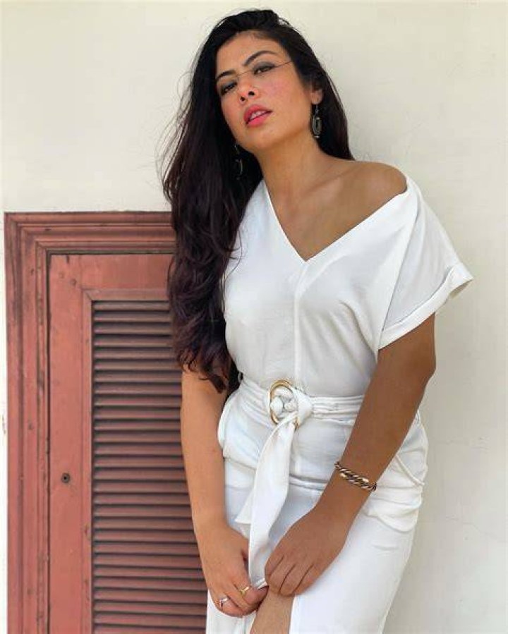 Anurita JhaHeight, Weight, Net Worth, Age, Birthday, Wikipedia, Who, Instagram, Biography