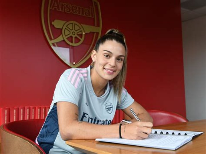
Arsenal Confirm Loan Of Gio Queiroz To Everton 