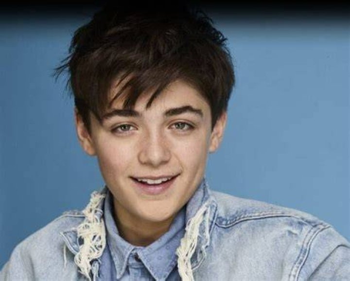 Asher Angel Height, Weight, Net Worth, Age, Birthday, Wikipedia, Who, Nationality, Biography
