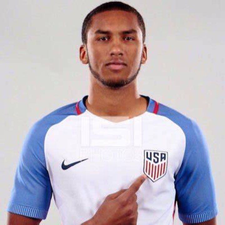 
Auston Trusty Salary and Net Worth As Arsenal Player, His Wife or Girlfriend Name 