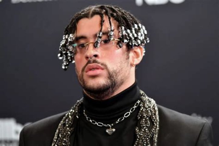 Bad Bunny Wiki | Where Is He From | Origin And His Music Career Details