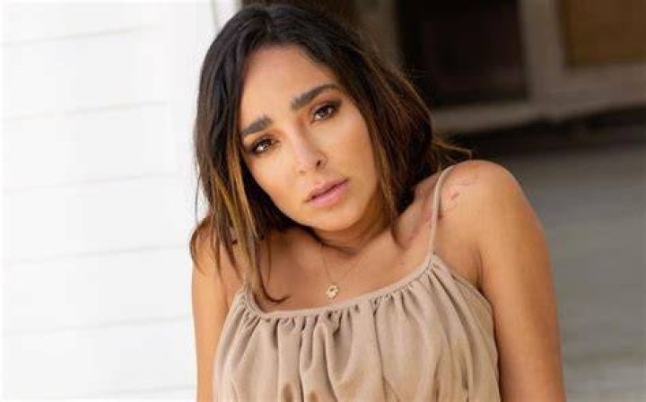 Beatriz Adriana Solis Height, Age, Husband, Biography, Wiki, Net Worth