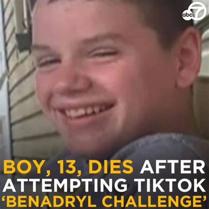 
Benadryl Challenge: Overdose symptoms explored as 13-year-old Ohio boy dies from participating in viral trend 