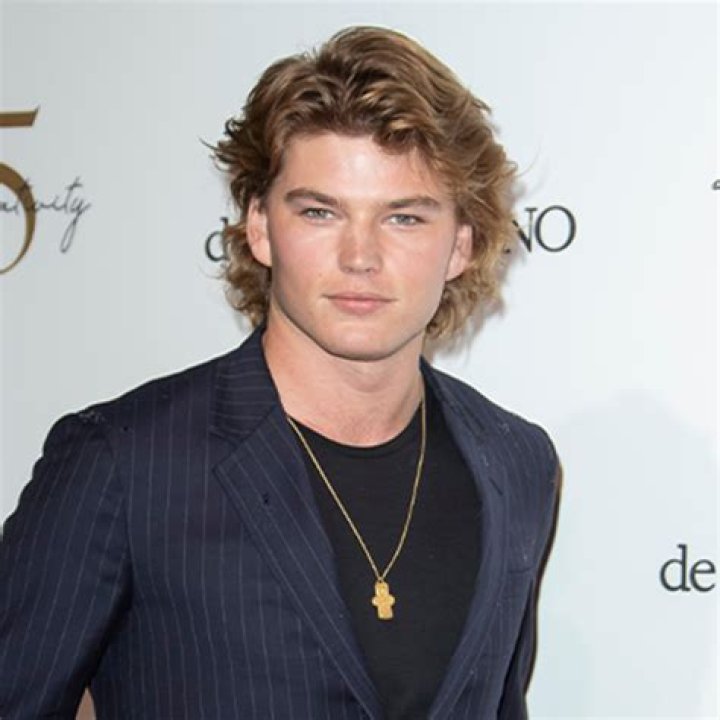 Benjamin Barrett Height, Weight, Net Worth, Age, Wiki, Who, Instagram, Biography