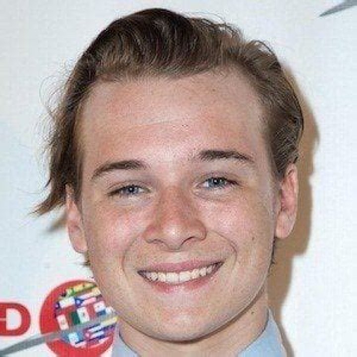 C.J. Valleroy Height, Weight, Net Worth, Age, Wiki, Who, Instagram, Biography