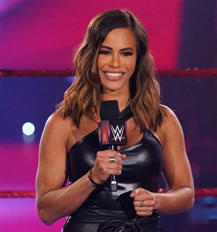 
Charly Caruso Height, Weight, Net Worth, Age, Birthday, Wikipedia, Who, Nationality, Biography 