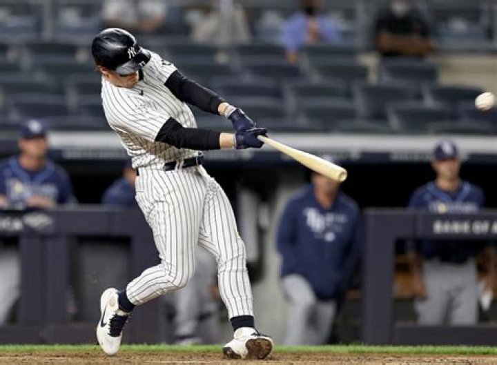 
Clint Frazier Height, Weight, Net Worth, Age, Birthday, Wikipedia, Who, Nationality, Biography 