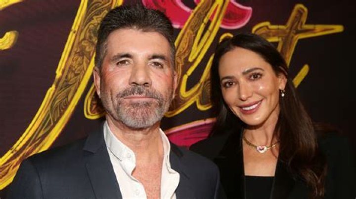 
Comic Book Artist Simon Roy Conjointe: Who Is He Married To? 