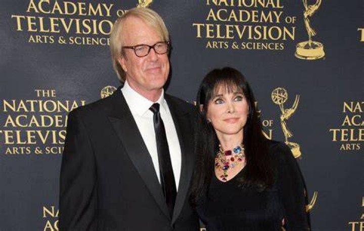 Connie Sellecca Height, Weight, Net Worth, Age, Birthday, Wikipedia, Who, Instagram, Biography