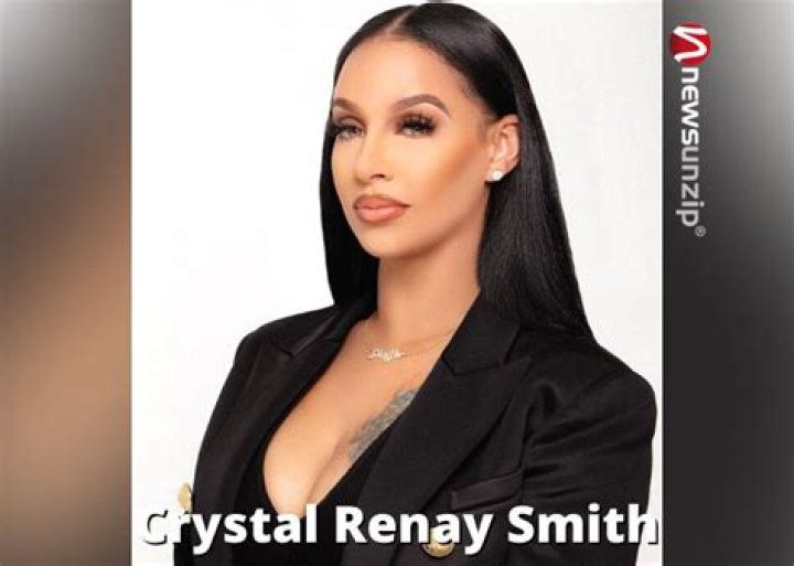 
Crystal Renay Smith Height, Weight, Net Worth, Age, Birthday, Wikipedia, Who, Nationality, Biography 