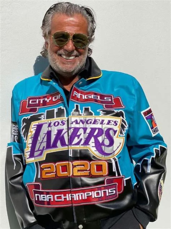 
Designed Jeff Hamilton Wikipedia & Bio – Where Is Why Everyone Loves His NBA Leather Jackets 
