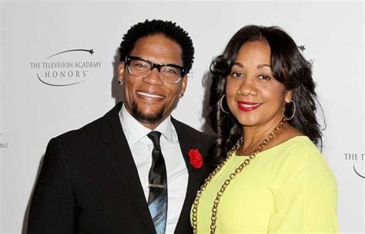 
DL Hughley Past/Previous Relationships and Ex-Wife 