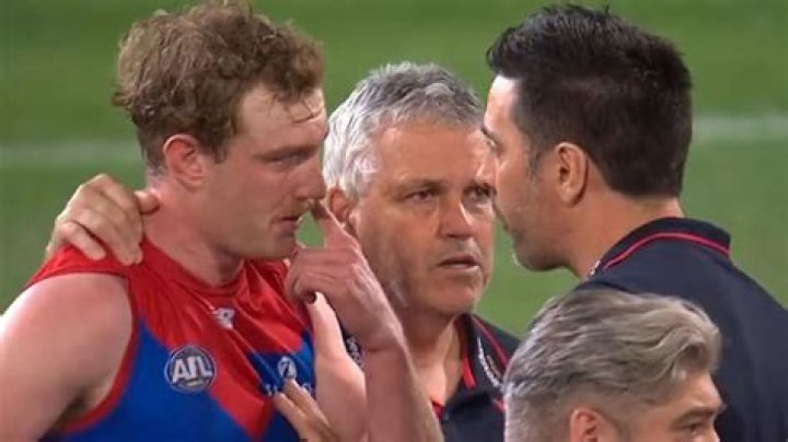 
Does Harrison Petty Mother Karen Petty Have Cancer? An Update on AFL Player’s Mum’s Health Condition 