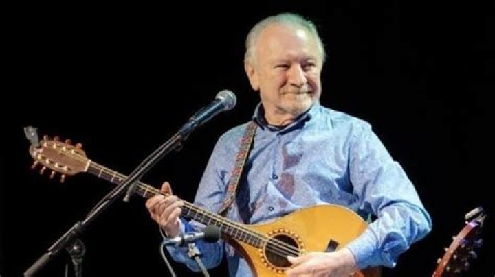 
Donal Lunny Age, Facts, Wikipedia, Who, Nationality, Biography 