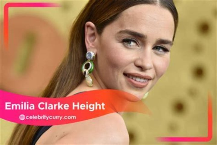 
Emilia Hult Height, Weight, Net Worth, Age, Birthday, Wikipedia, Who, Nationality, Biography 