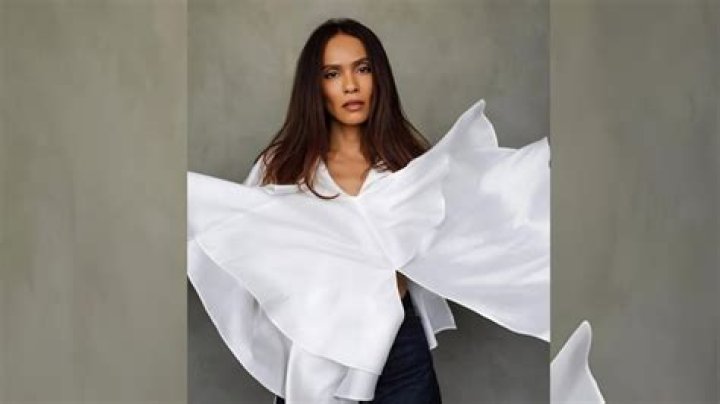 Eve Sweet Height, Weight, Net Worth, Age, Birthday, Wikipedia, Who, Instagram, Biography