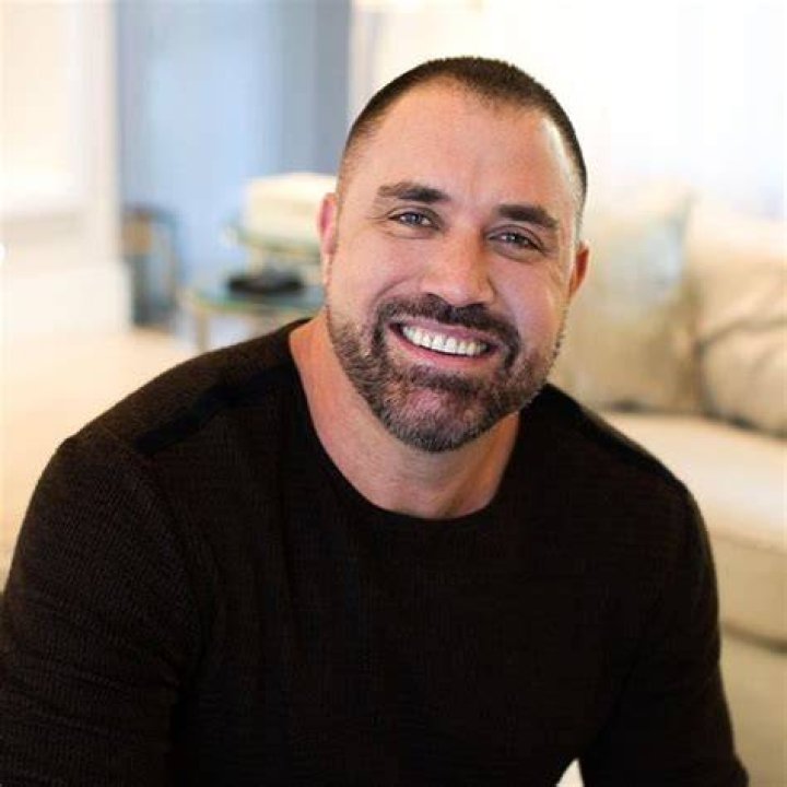 Former Coach Mike Bayer: Wife, Earnings, And More