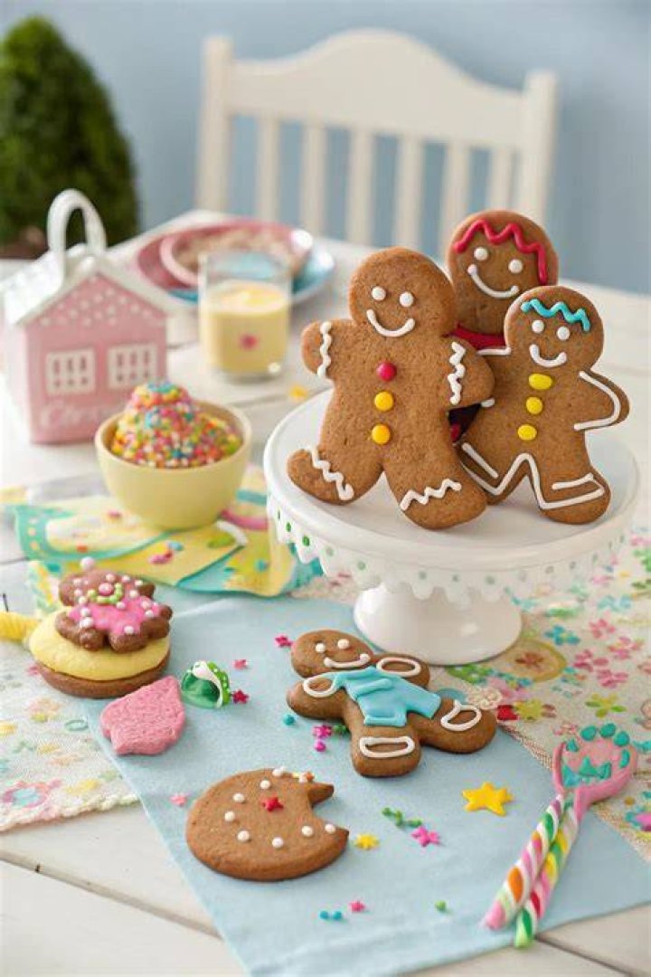 Free Cookie Decorating Activity for Grandkids | Macaroni KID Boynton Beach