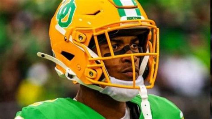 
Gary Bryant Jr Height, Weight, Net Worth, Age, Birthday, Wikipedia, Who, Nationality, Biography 