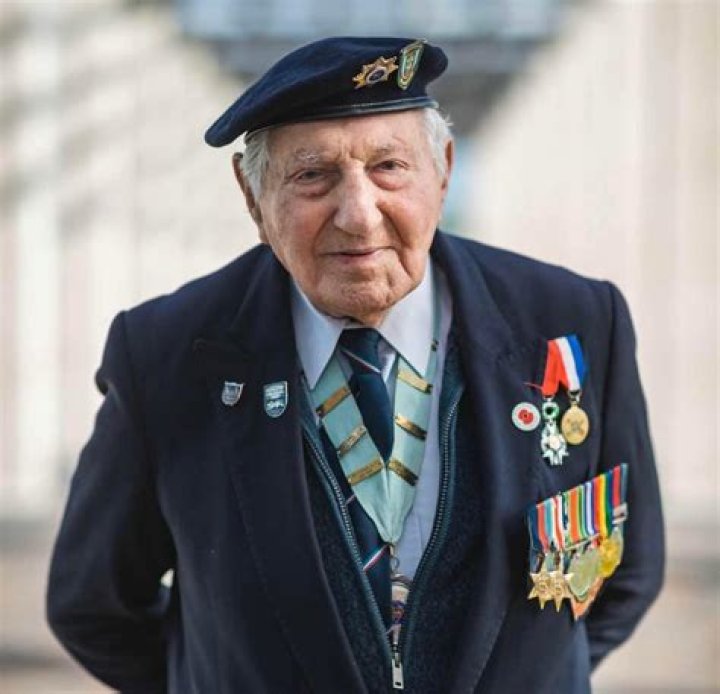 
George Batts Age, Birthday, Wikipedia, Who, Nationality, Biography 