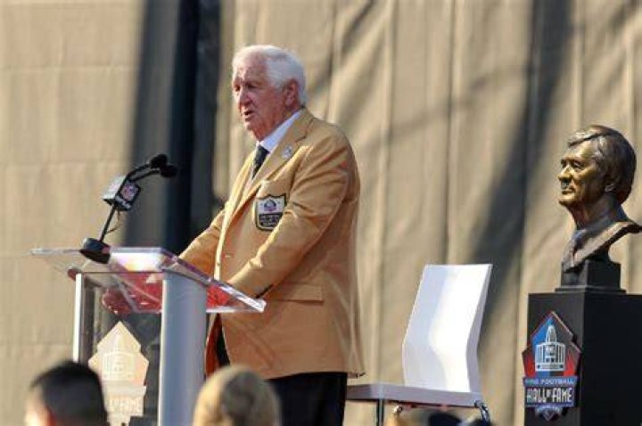Gil Brandt Family | Wife Sara Brandt Son Hunter And Parents