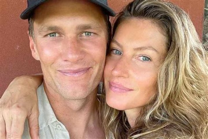 
Gisele Bündchen And Tom Brady Are In The Midst Of Finalizing Their divorce 