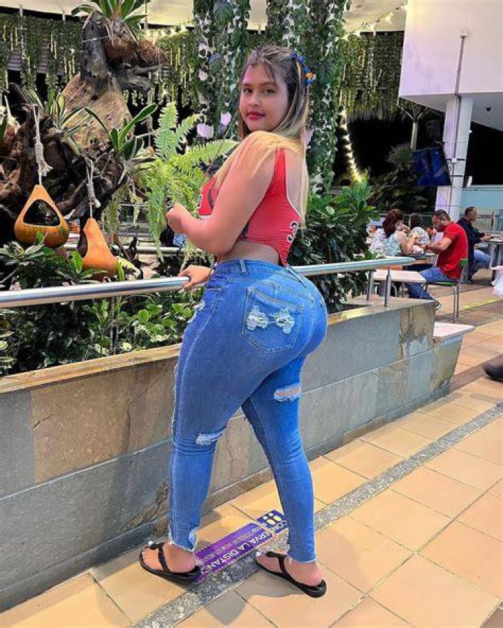 
Greicy Mariana Height, Weight, Net Worth, Age, Birthday, Wikipedia, Who, Instagram, Biography 