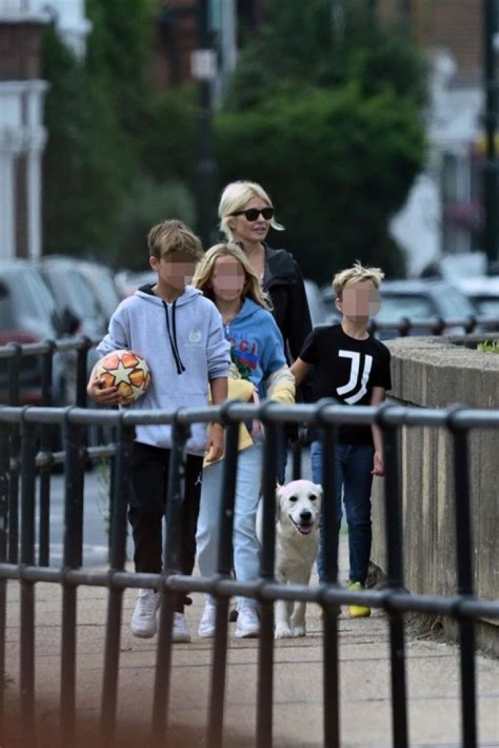 
Holly Willoughby Kids – Harry James Baldwin, Belle Baldwin, And Chester William Baldwin 