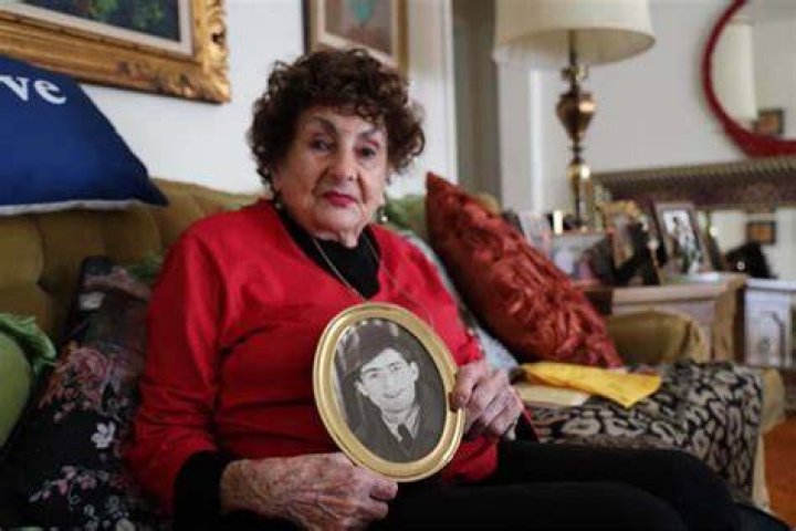 Holocaust Survivor Sonia Warshawski Obituary Cause Of Death Revealed Her Wiki And Family Explored
