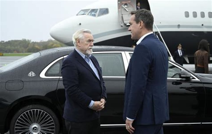 
How did Logan Roy die on Succession Season 4 Episode 3? 