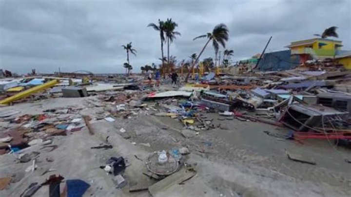 
Ian regains hurricane strength after inflicting significant damage on Florida 