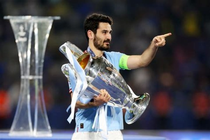 
Ilkay Gundogan Height, Weight, Net Worth, Age, Birthday, Wikipedia, Who, Nationality, Biography 