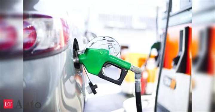 
Increase in crude prices will weaken Indian oil companies if net realisation doesn’t go up: Moody’s 