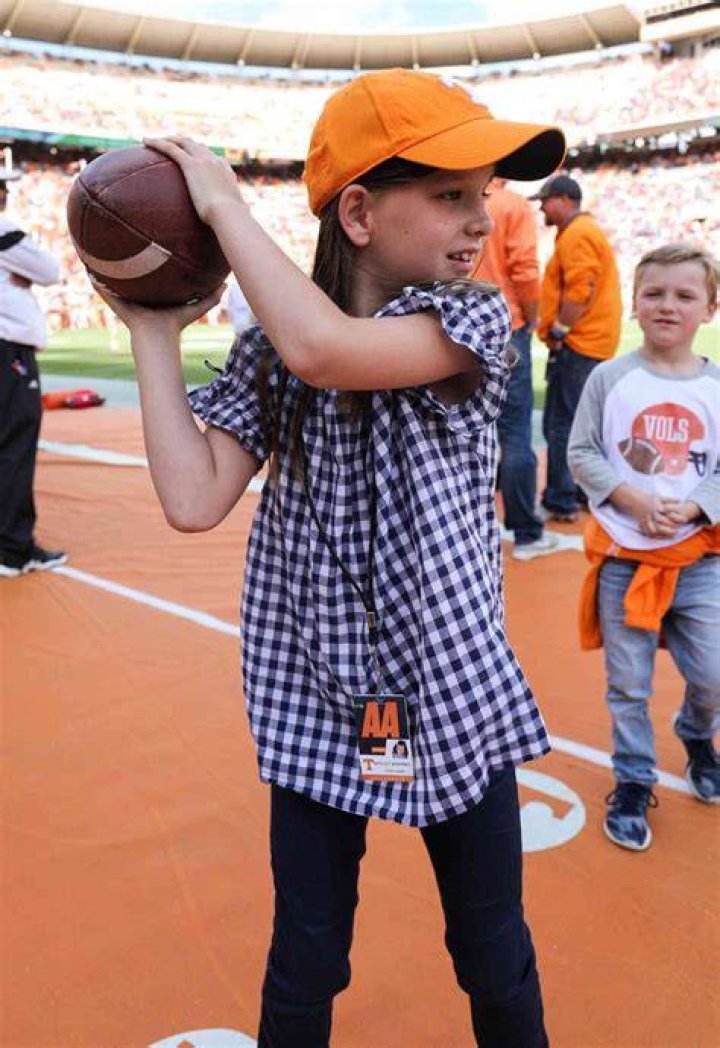 
Inside Peyton Manning’s Family With Wife, Ashley Thompson, and 2 Kids 