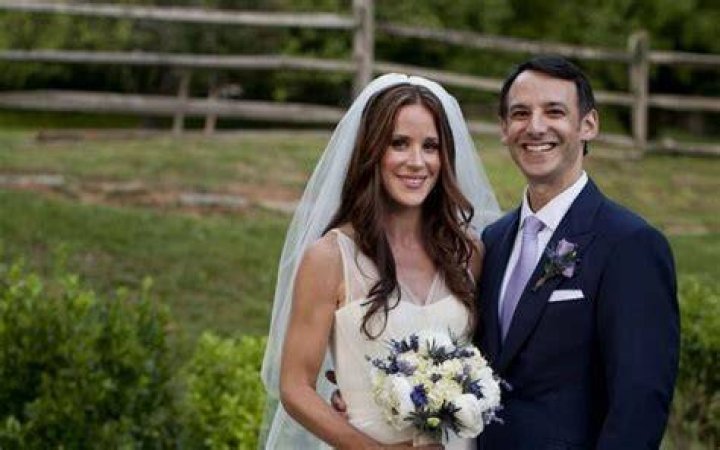 
Is Ashley Biden Married? Her Husband, Children’s Name and Divorce 