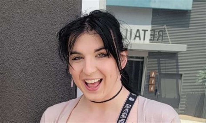 
Is Chris Tyson Transgender? Before And After Plastic Surgery Photos 