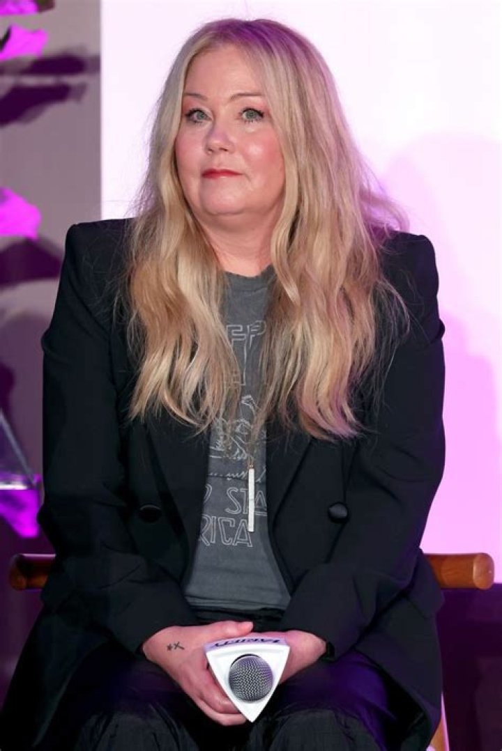 
Is Christina Applegate Still In Hospital? How Is She Doing Now? Diagnosed With MS- Health Update 