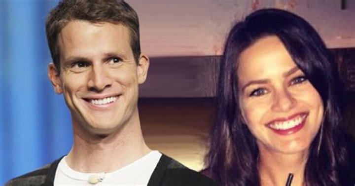 Is Daniel Tosh Gay or Bi? Look At His Sexuality and Wife