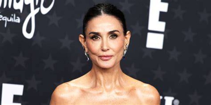
Is Demi Moore Related To Bruce Willis? Explained 