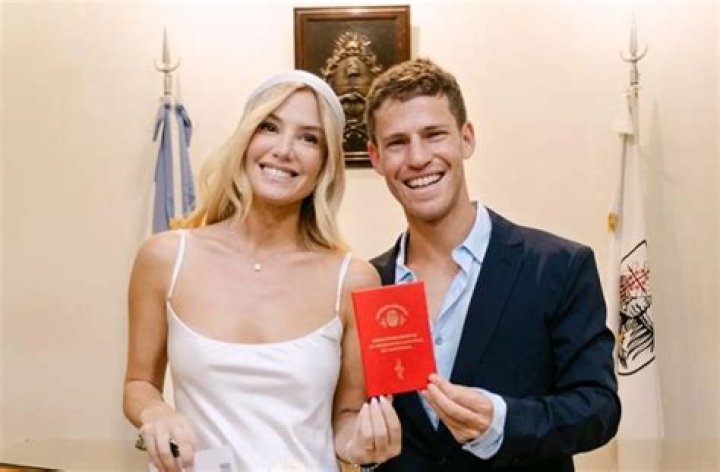 
Is Diego Schwartzman Wife A Fashion Model? Eugenia De Martino Net Worth In 2022 Explored 
