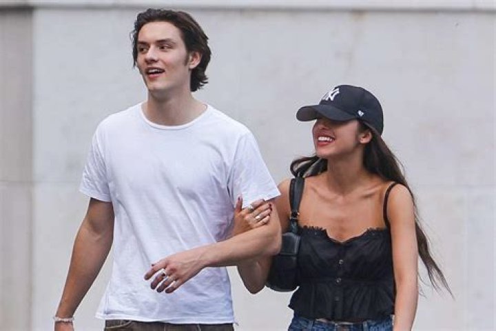 
Is Olivia Stambouliah Married? Husband Or Boyfriend Details, What Is Her Parents Ethnicity? 