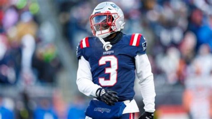 Is The Patriots’ NFL Player Jabrill Peppers Related To Julius Peppers?