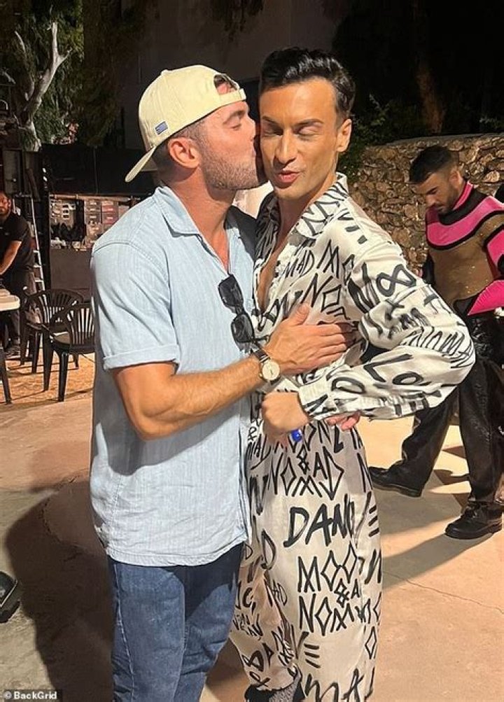Is Zac Efron Gay or Bisexual? Zac Efron’s Sexuality Explained