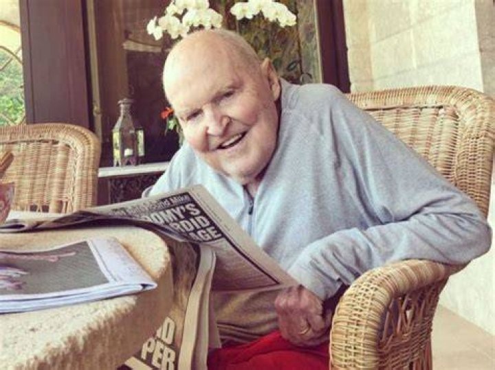 Jack Welch Biography, Age, Height, Death, Wife, Net Worth