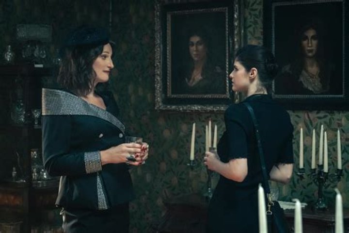 
Jen Richards Partner, Sexuality, Children | Plays Josephine Mayfair 